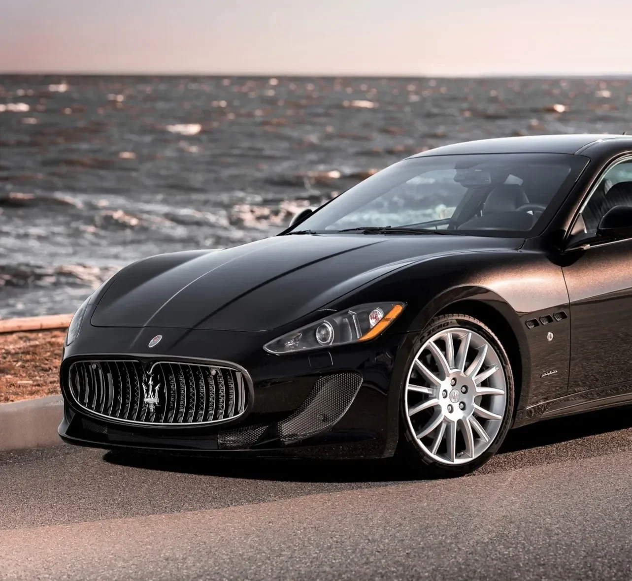 2009 Maserati GranTurismo S Photo e1752530284216